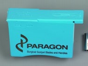 Scalpelmesjes verzamelbox  Paragon