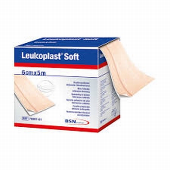 Leukoplast soft 5m x 6cm - per rol